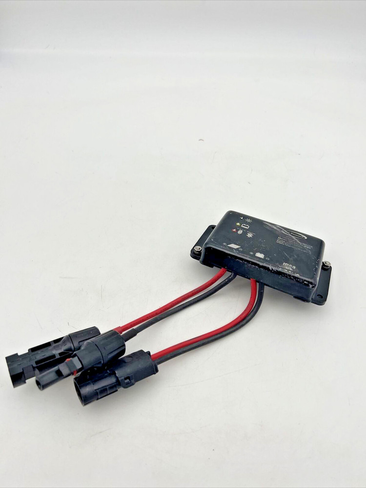 GO POWER GP-PC-10-IP68 10 AMP Solar Controller 12/24V For Parts or Not Working