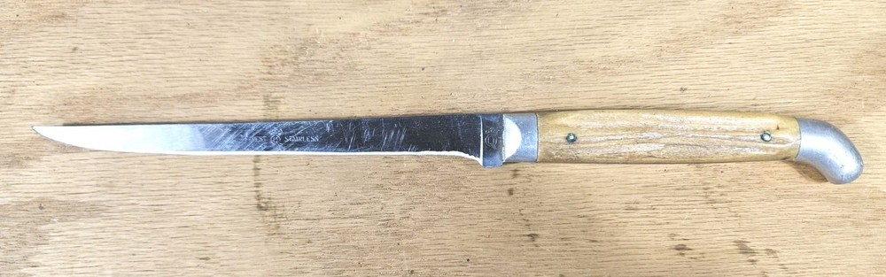 Queen Knife  6.5" Blade. Stag Handle.