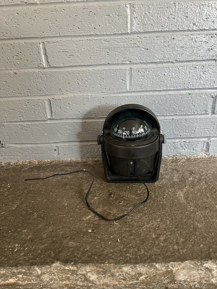 RITCHIE B-51 EXPLORER COMPASS BLACK BRACKET MOUNT BOAT NAVIGATION