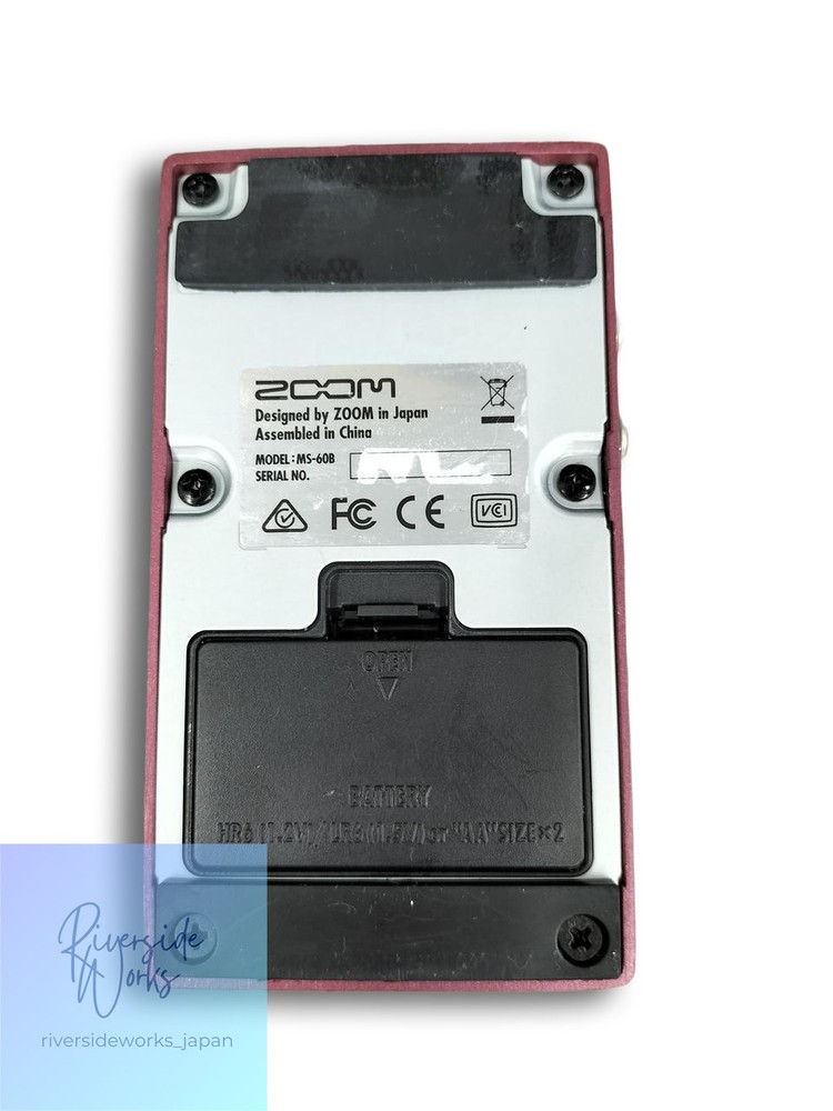 ZOOM MS-60B Multi-Effects Processor for Bass Guitar JP