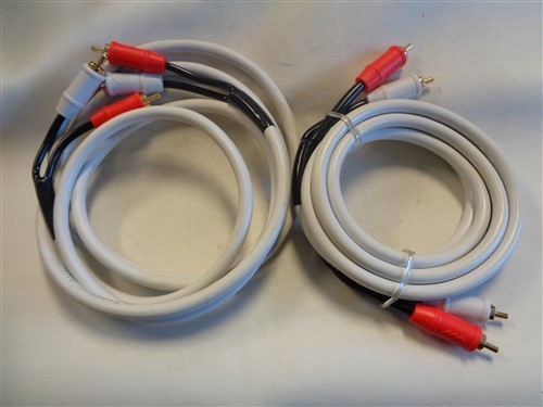 MARINE AUDIO RCA CABLE PAIR ( 2 ) WHITE 77" BOAT