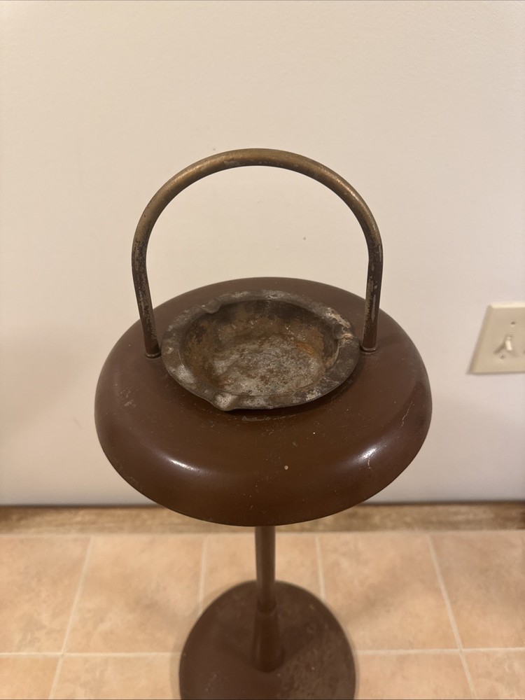 mcm ashtray stand 29/10
