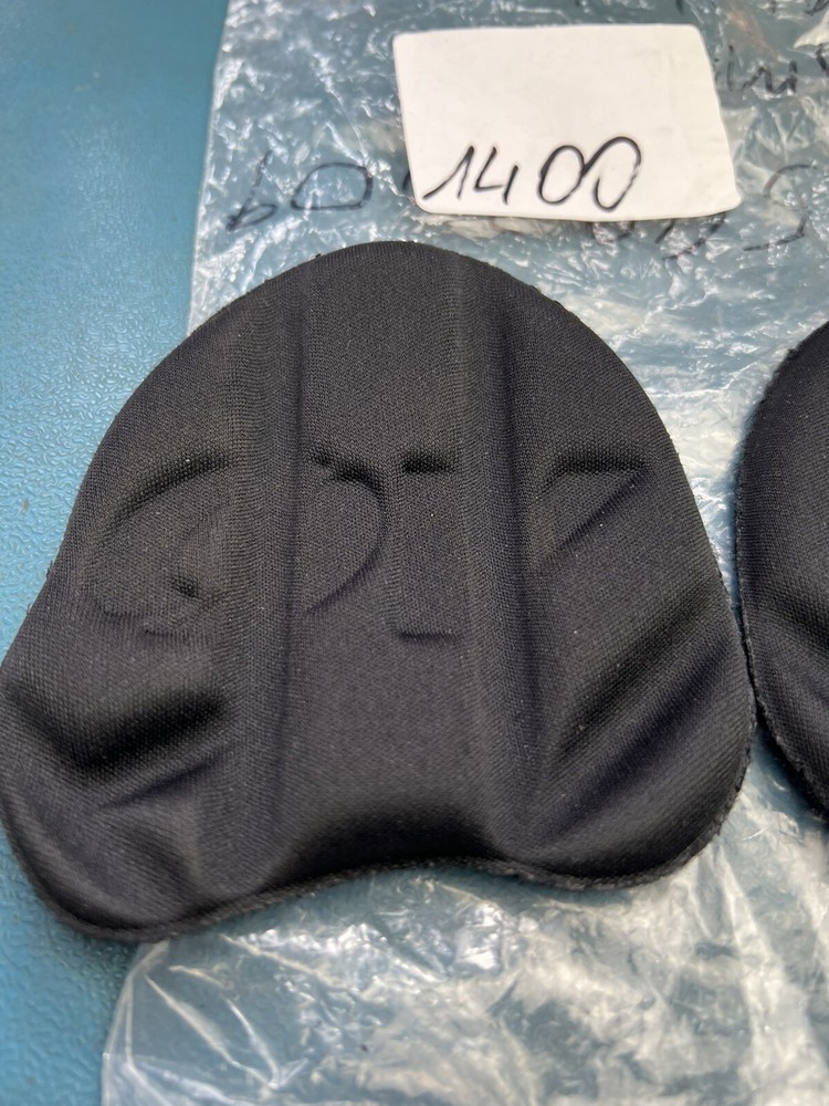 Oval helmet pronge pads Sku1400