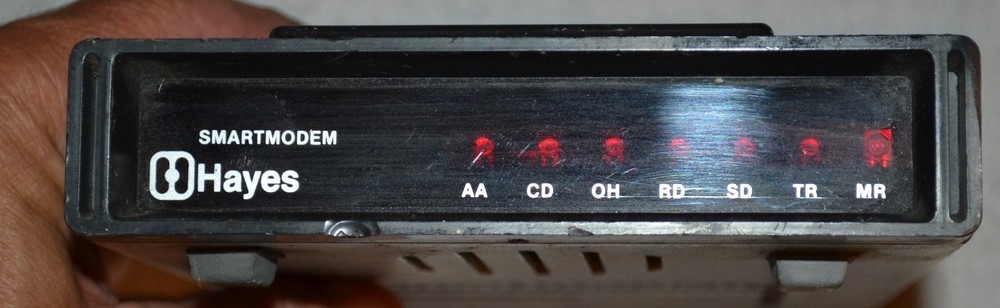 Hayes smartmodem Microcomputer