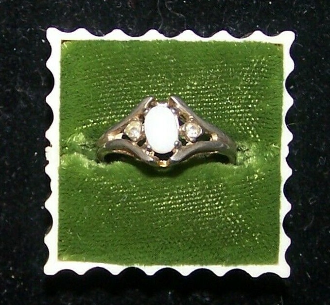 OOAK HAND CRAFTER ARTISAN RING GEMSTONE SIZE  OPAL 8.5