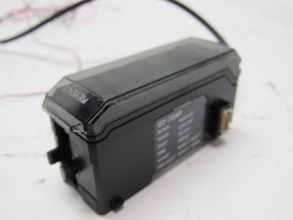 Keyence GT-72AP Amplifier Unit DIN Rail Type
