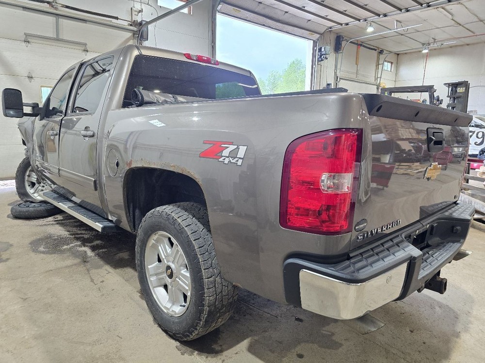 SILVRDO15 2012 Dash Bezel 635304