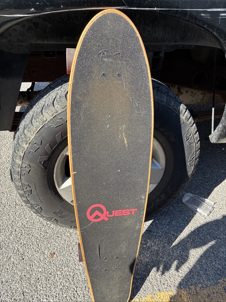 Quest skateboard