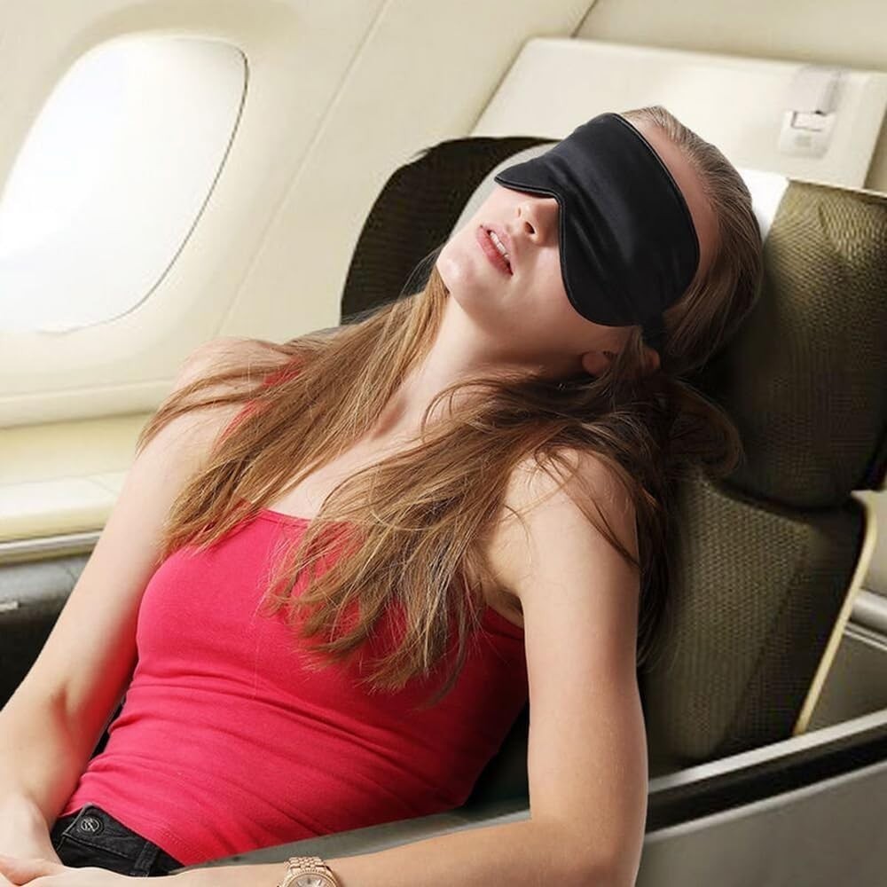 Luxurious Silk Sleep Mask - Adjustable & Lightweight for Restful Naps - Black