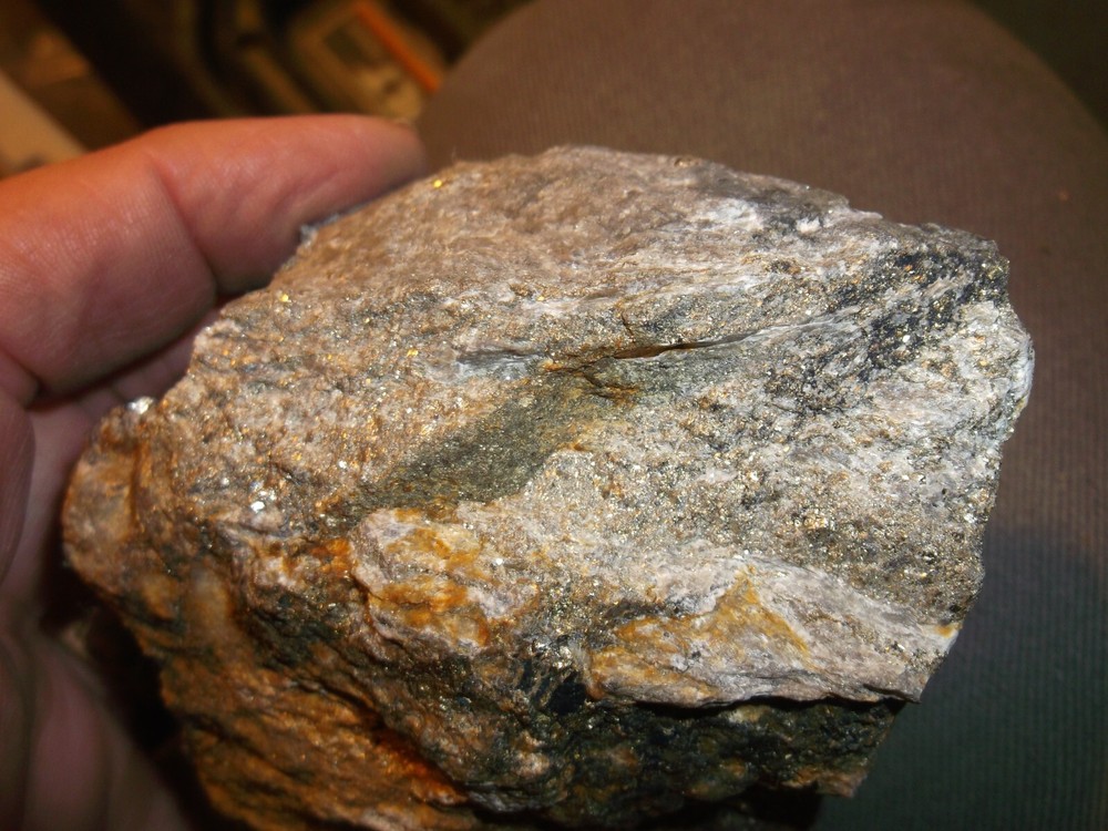 Gold, silver, copper,425 grams samples ,ore high grade .