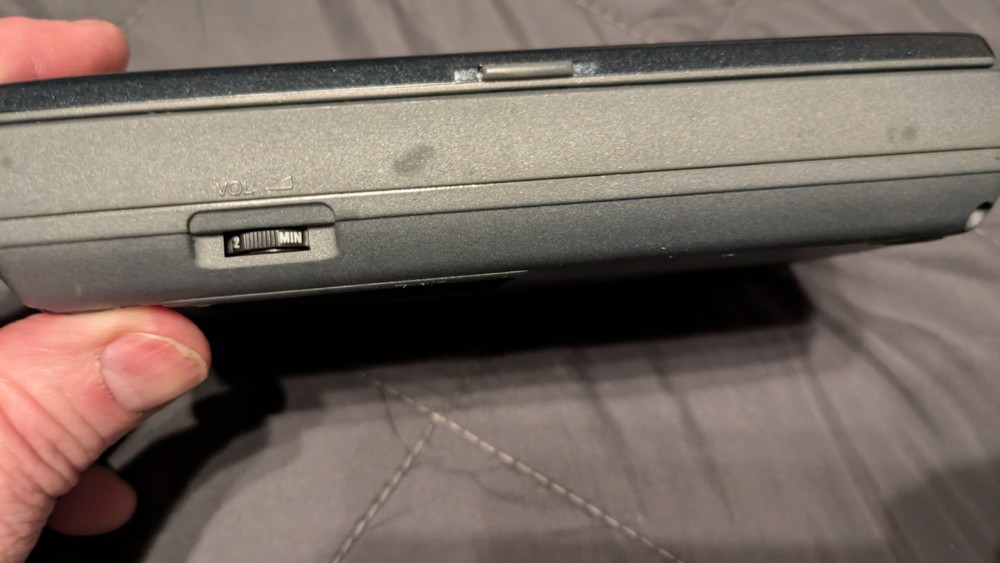 Vintage Sony Data Discman Electronic Book Player DD-95