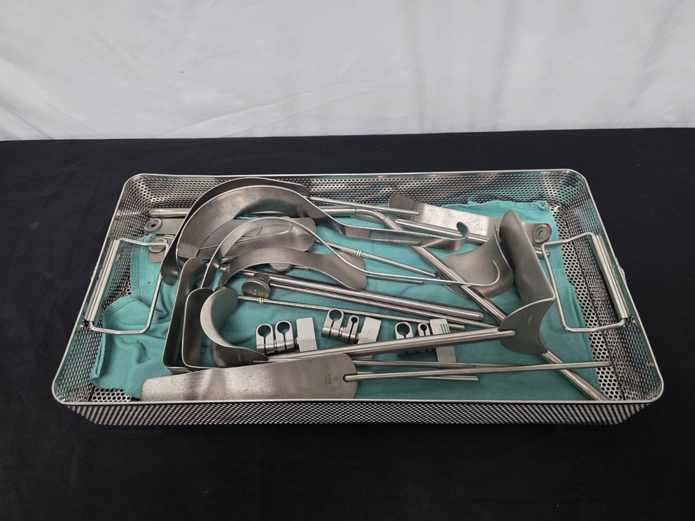 Thompson Surgical Retractor Set & Tray