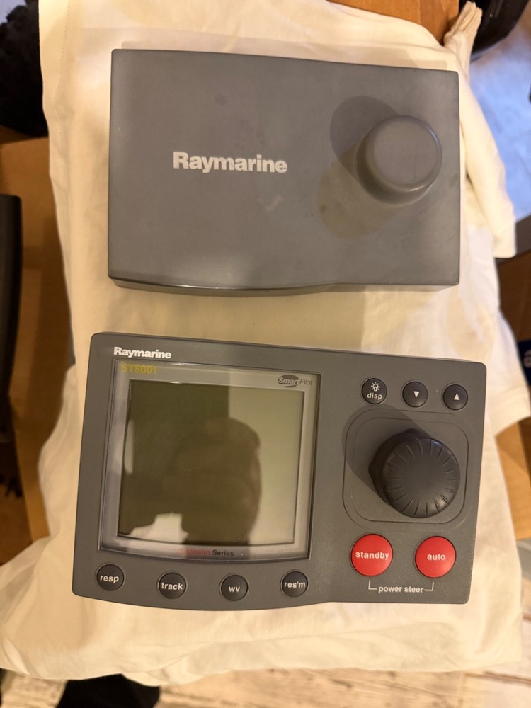 Raymarine Smartpilot ST8001 Autopilot Control Unit E12119 Controller Raytheon