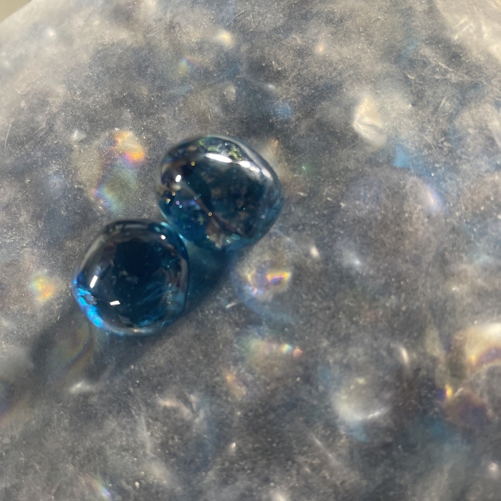 Glass Reflective Fire Diamonds (10lbs)