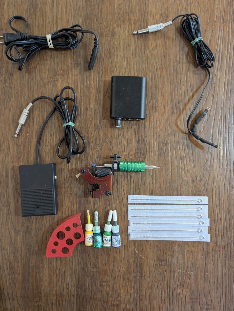 Tattoo Machine Coil Type + Accy - Great Beginner Machine!