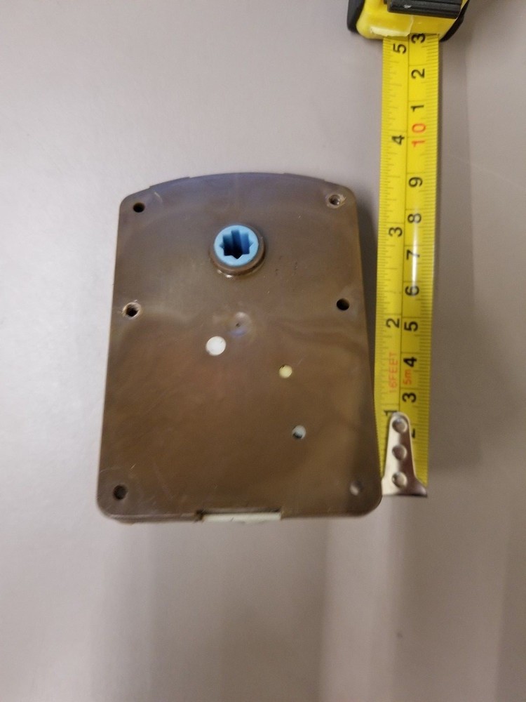 RPD COMBO VENDING MACHINE FULLY TESTED FULLY WORKING BROWN / TAN MOTOR