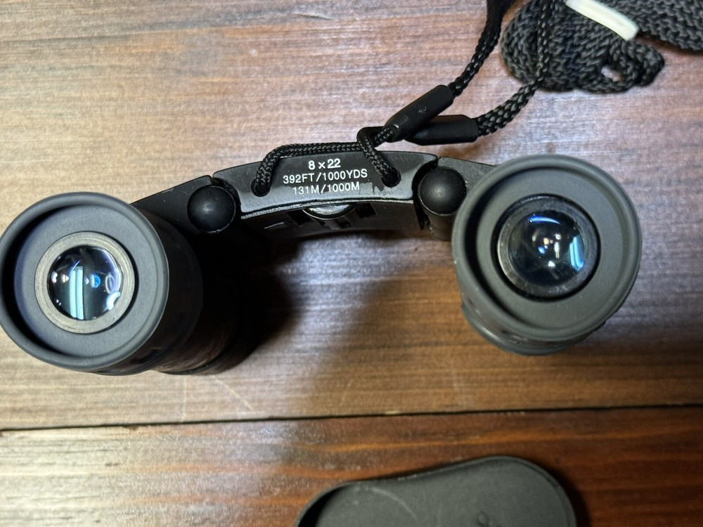 Immaculate Savin 8x22 Binoculars