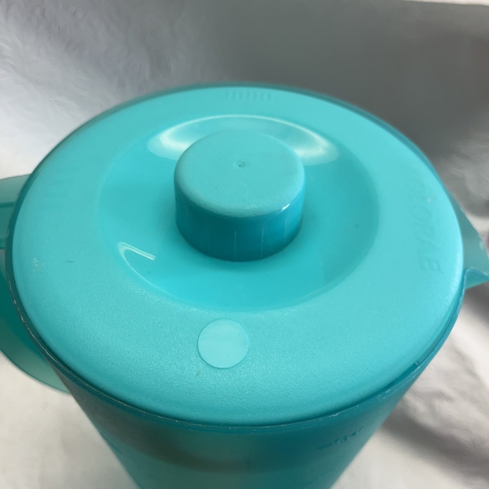 Kolorae Blue 1 Gallon Pitcher W/ Lid
