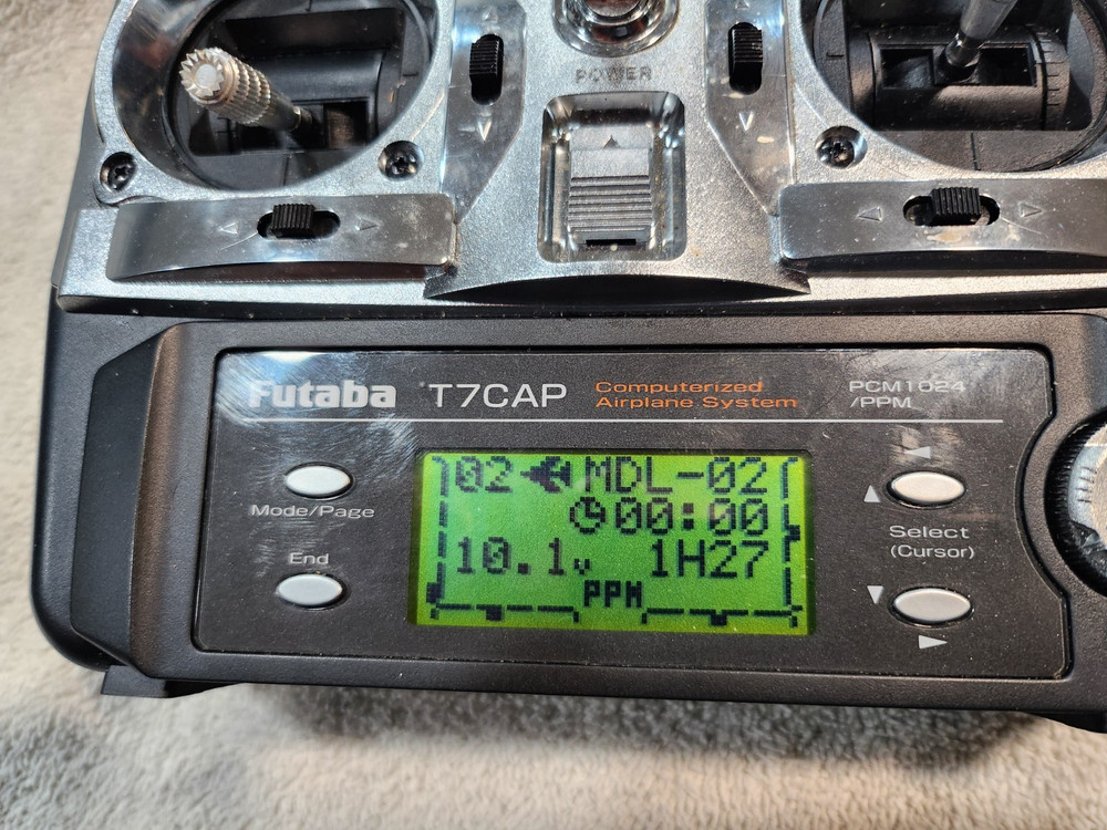 Futaba radio control transmitter / receiver fm 7c