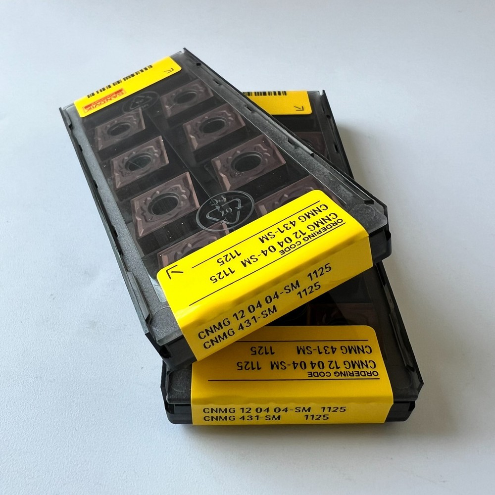 10Pcs/BOX Sandvik CNMG120404-SM 1125