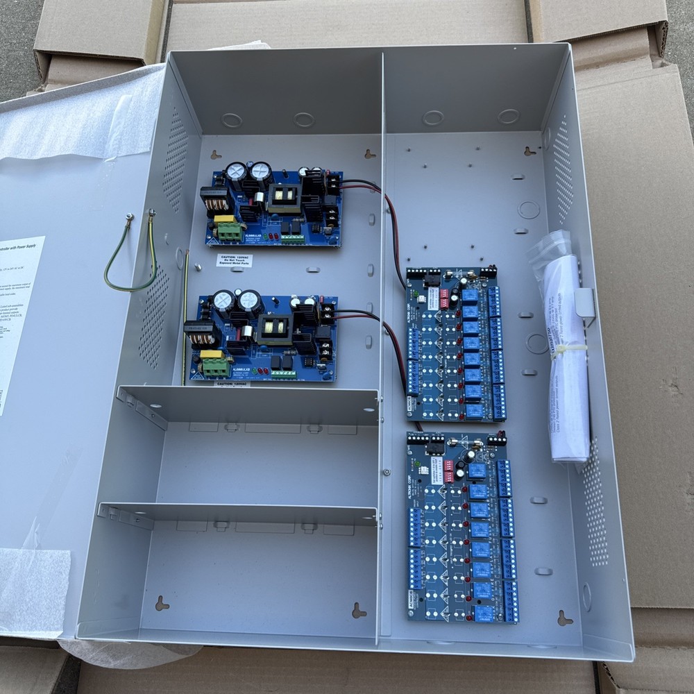 Altronix MAXIMAL33D MAXIMAL33D Access Power Module Control Panel Controller