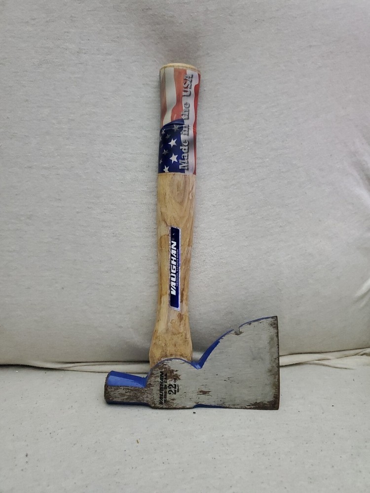 Vaughan  22 Oz Standard Half Hatchet                  (DD)