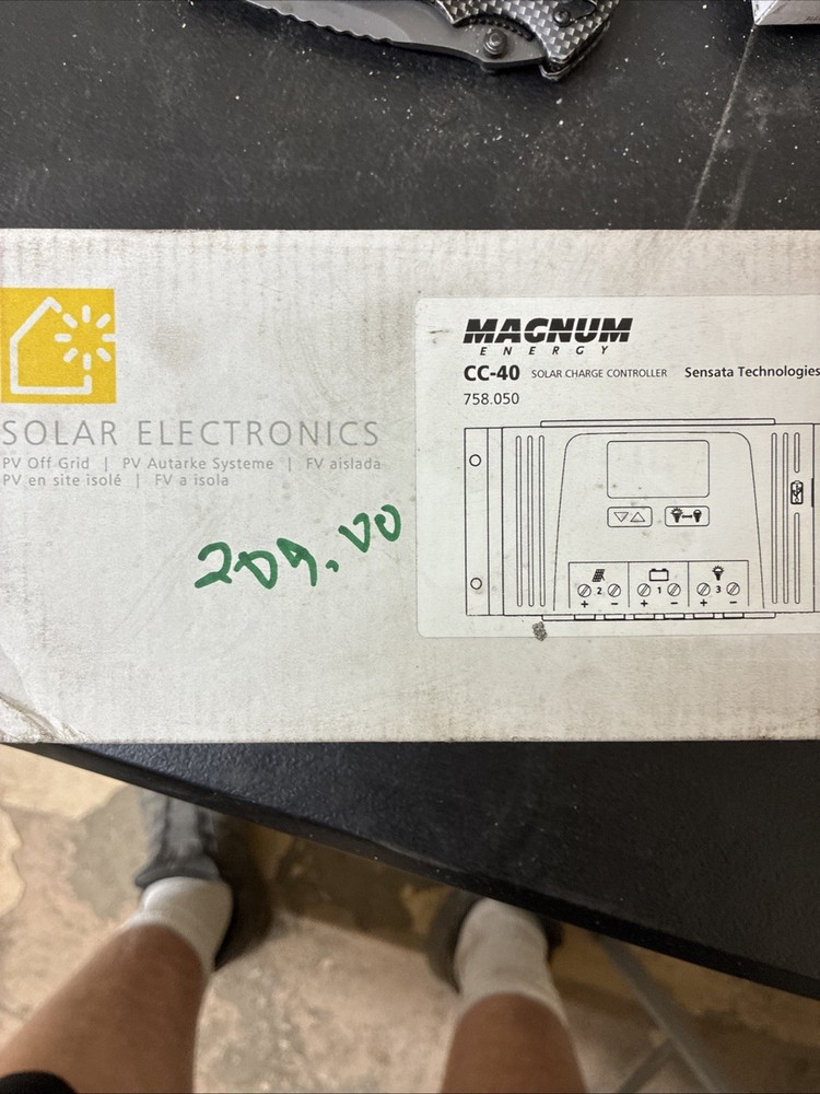 Magnum Energy Solar charger controller CC-40