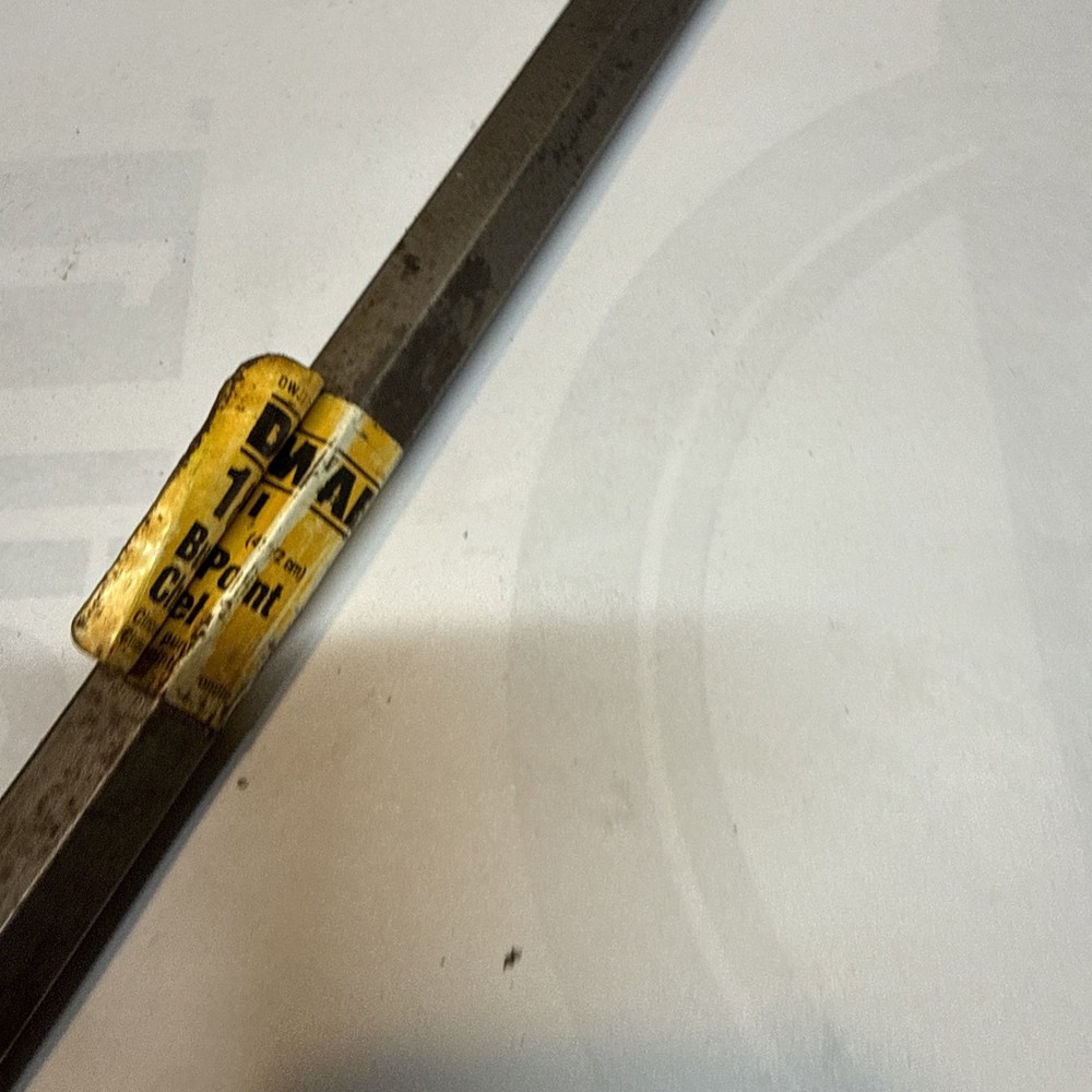 DeWalt DW5771 18” x 3/4" Hex Bull Point Chisel
