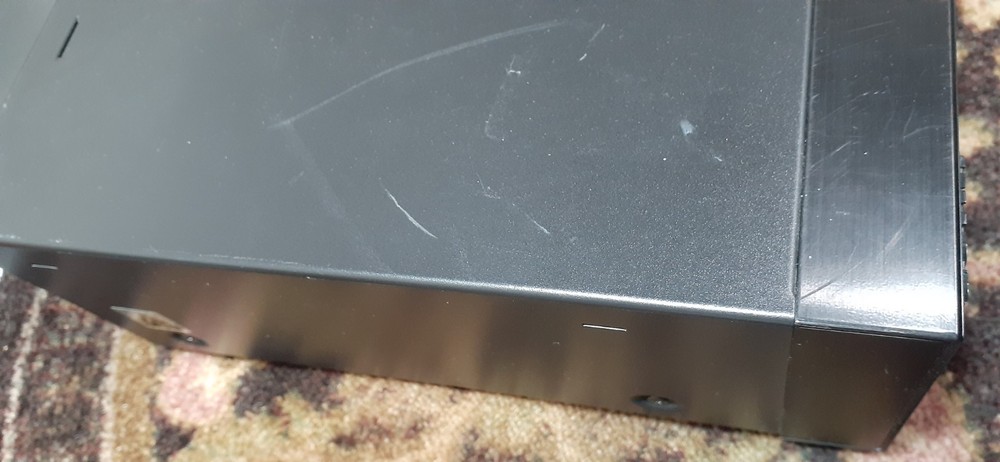 Sony TC-W411 Cassette Deck Powers On