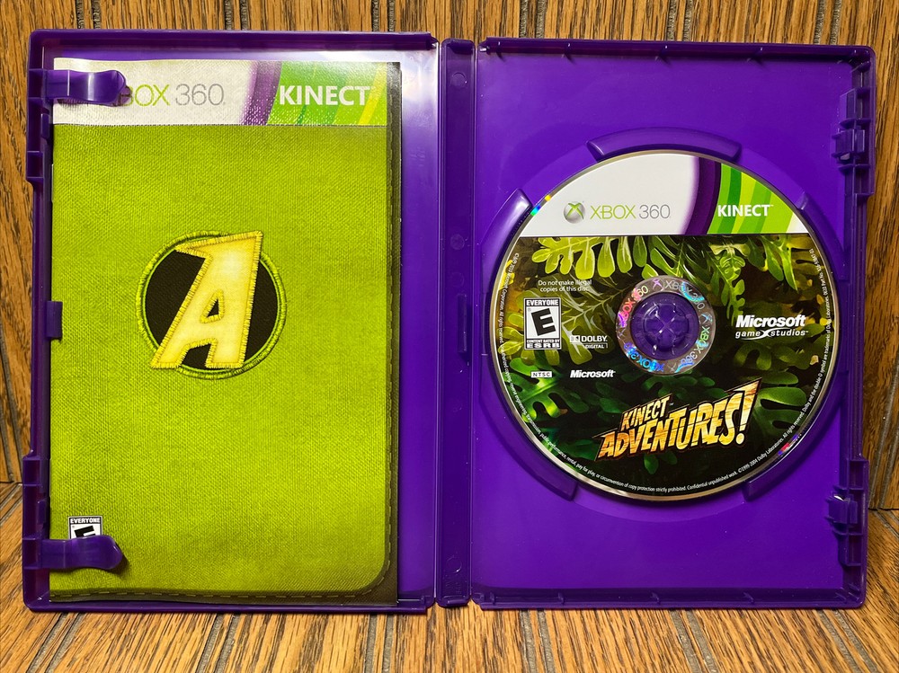 XBOX 360 Kinect Sensor Bar 1414 w/ Kinect Adventures Nike + Kinect Training Nice