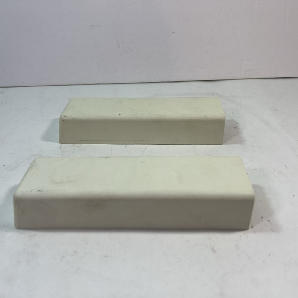 OmniMount Wall Mount Speaker Mount White