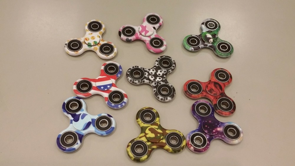 FIDGET SPINNERS - Assorted Designs!