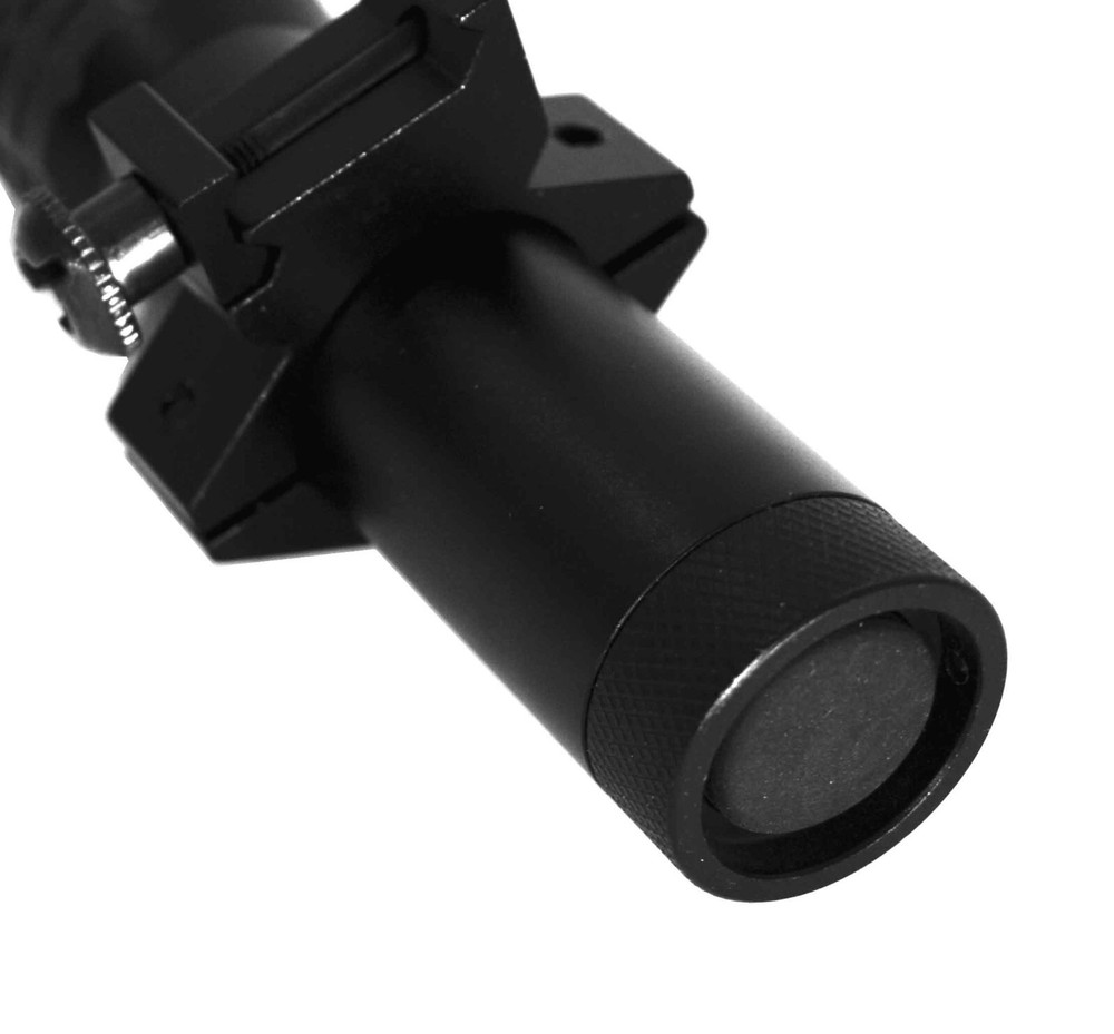 Benelli Model 4 Accessory tactical flashlight with pressure switch home defense