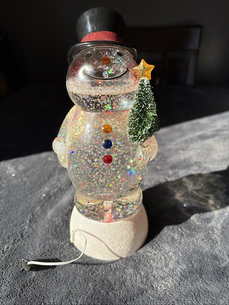 9” Light up Snowma Globe Decor