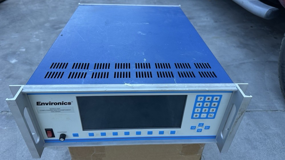Environics Series 2000 Multi-Gas Calibrators