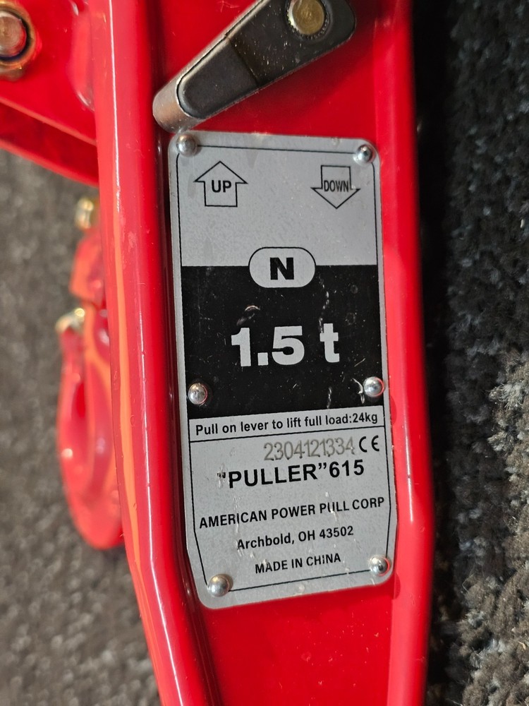 American Power Pull 1.5 Ton Chain Puller w/Thick Steel Construction. Model #615