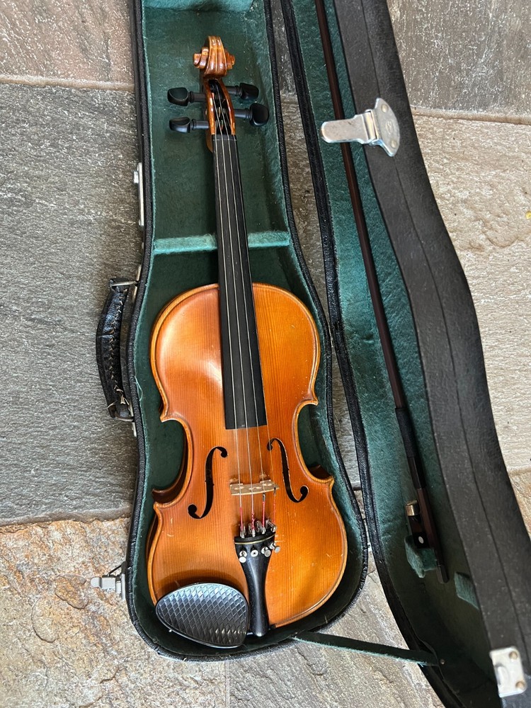 3/4 size Violin with case and bow, made in Germany