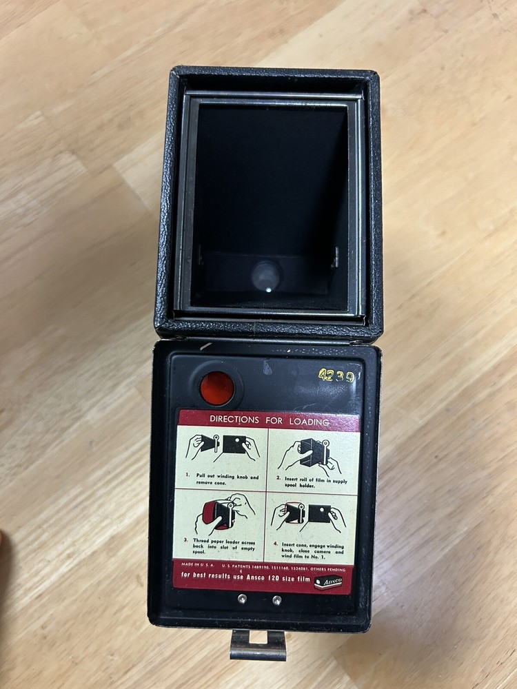 Ansco Shur Shot 120 Medium Format Camera 1040s