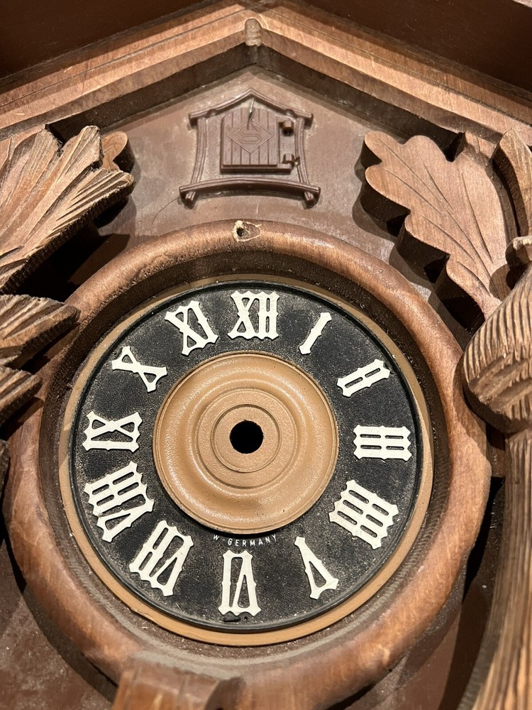 Vintage Cuckoo Clock Wooden Case