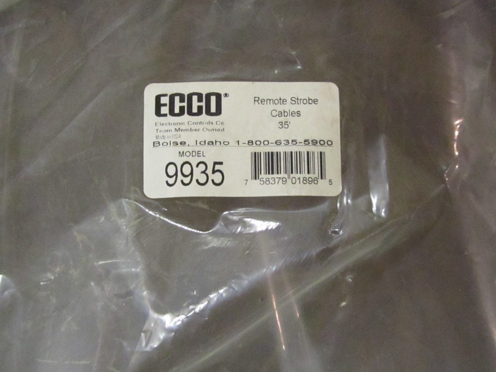 ECCO 9935 Remote Strobe Sys,Cable,35 ft.