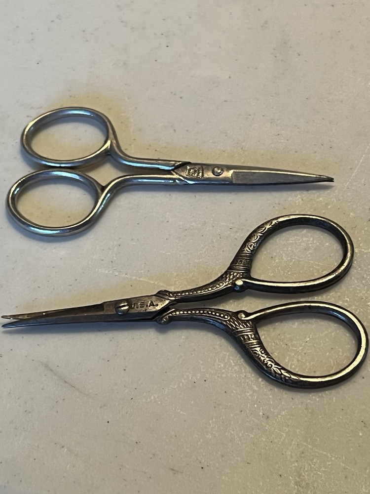Antique Curved Tipped SCISSORS (2)