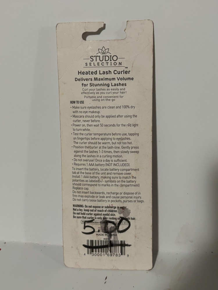 Studio Selection Heated Lash Curler for Stunning Lashes.