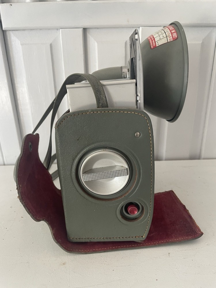 Vintage Antique Anscoflex II Camera with Flash Bulb