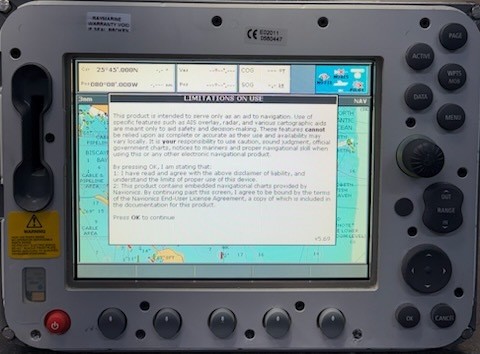Raymarine E80 Multifunction Display Chartplotter | SM Reconditioned CORE | 18...