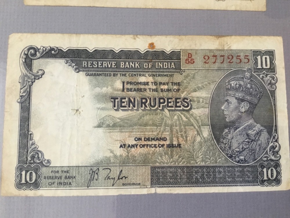 10 & 5 TEN AND FIVE RUPEES