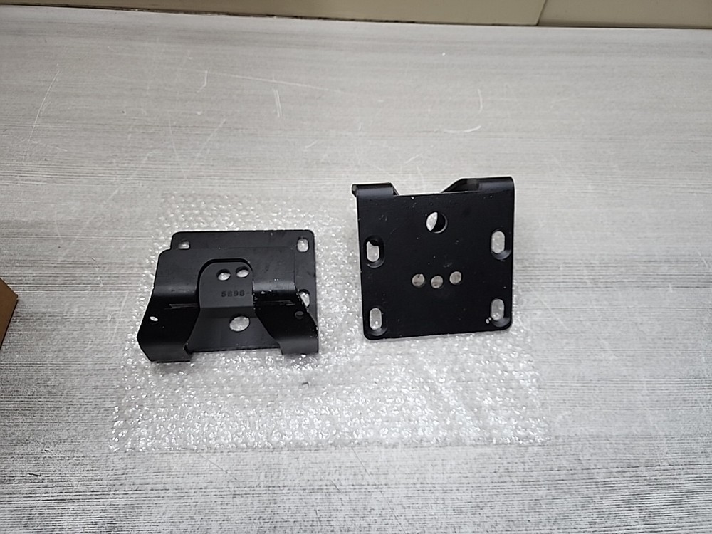 Qty-2  Replacement  Upper Brackets Part Number 58-98-01   For Firestone 2825