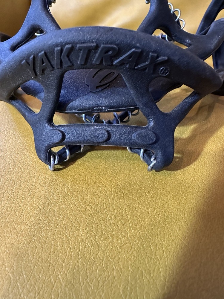 Yaktrax Pro Small Black Finish 8609