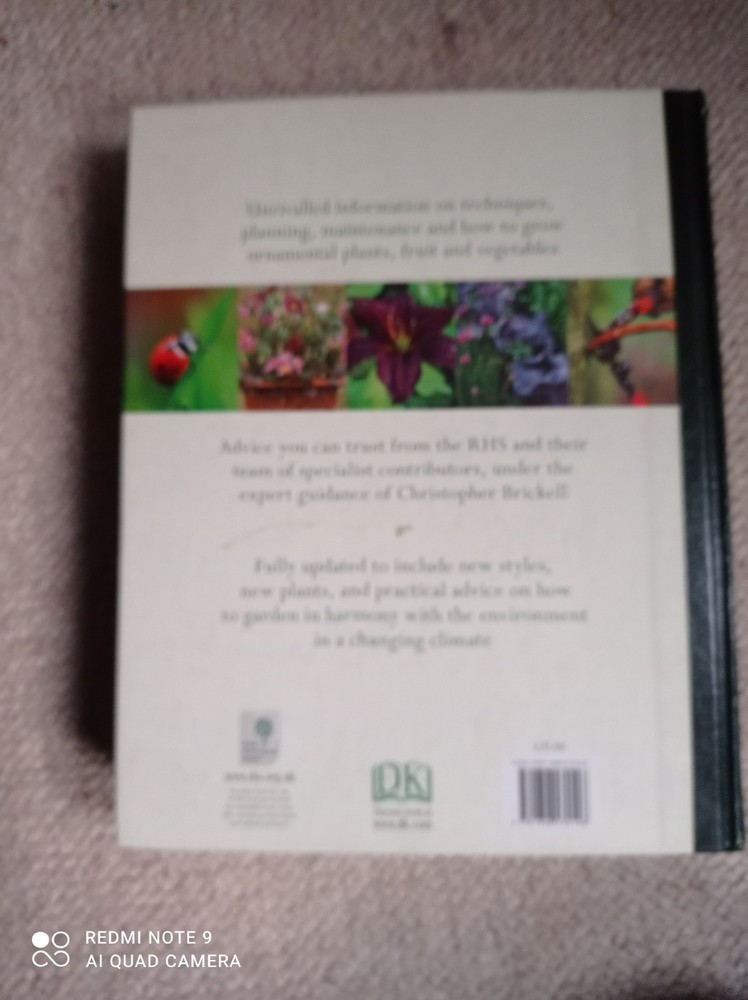 Encyclopaedia Of Gardening