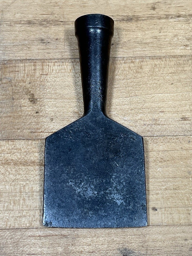 Vintage E C Simmons Keen Kutter 2" Wide Bevel Edge Socket Chisel