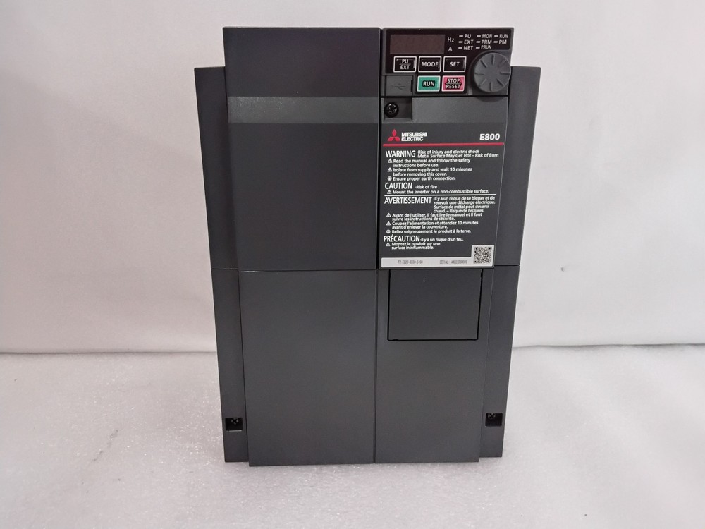 Mitsubishi  FR-E820-0330-5-60  AC Drive